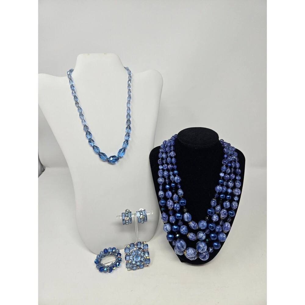 VINTAGE COSTUME JEWELRY BUNDLE BLUE FACETED BEADS NECKLACE BROOCH EARRINGS WOMEN